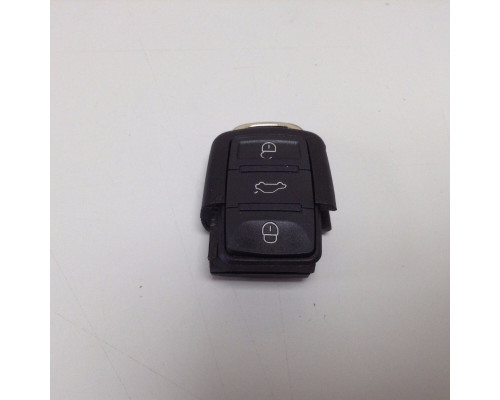 Three Button Remote Half Key Shell – VW T5, Audi, Seat, Skoda