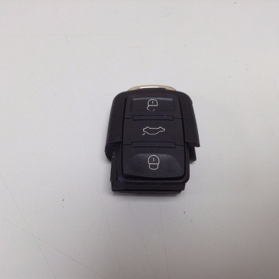 Three Button Remote Half Key Shell – VW T5, Audi, Seat, Skoda
